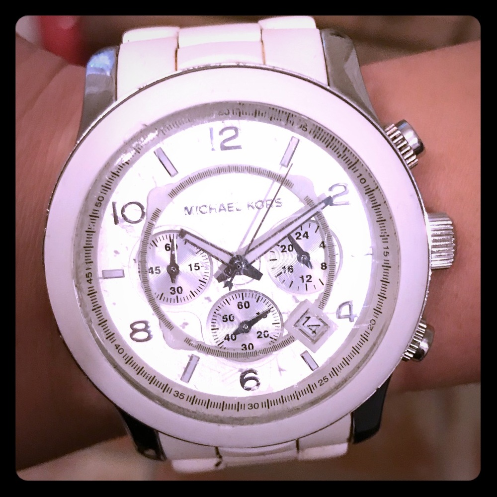 WHITE MK WATCH